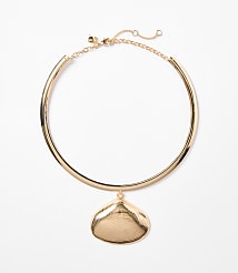 Shell Collar Necklace carousel Product Image 1