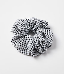 Gingham Scrunchie carousel Product Image 1