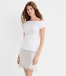 Slit Ruched Off The Shoulder Top carousel Product Image 1