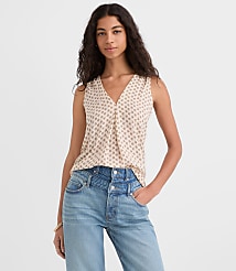 Floral Pleated V-Neck Mixed Media Shell carousel Product Image 1