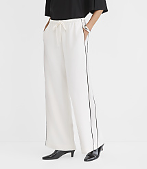 Petite Piped Sawyer Pull On Pants in Textured Crepe carousel Product Image 2