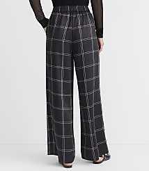 Petite Fluid Pull On Wide Leg Pants in Plaid Satin carousel Product Image 3