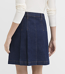 Petite Faux Leather Buckle Pleated Denim Mini Skirt in Classic Rinse Wash carousel Product Image 3