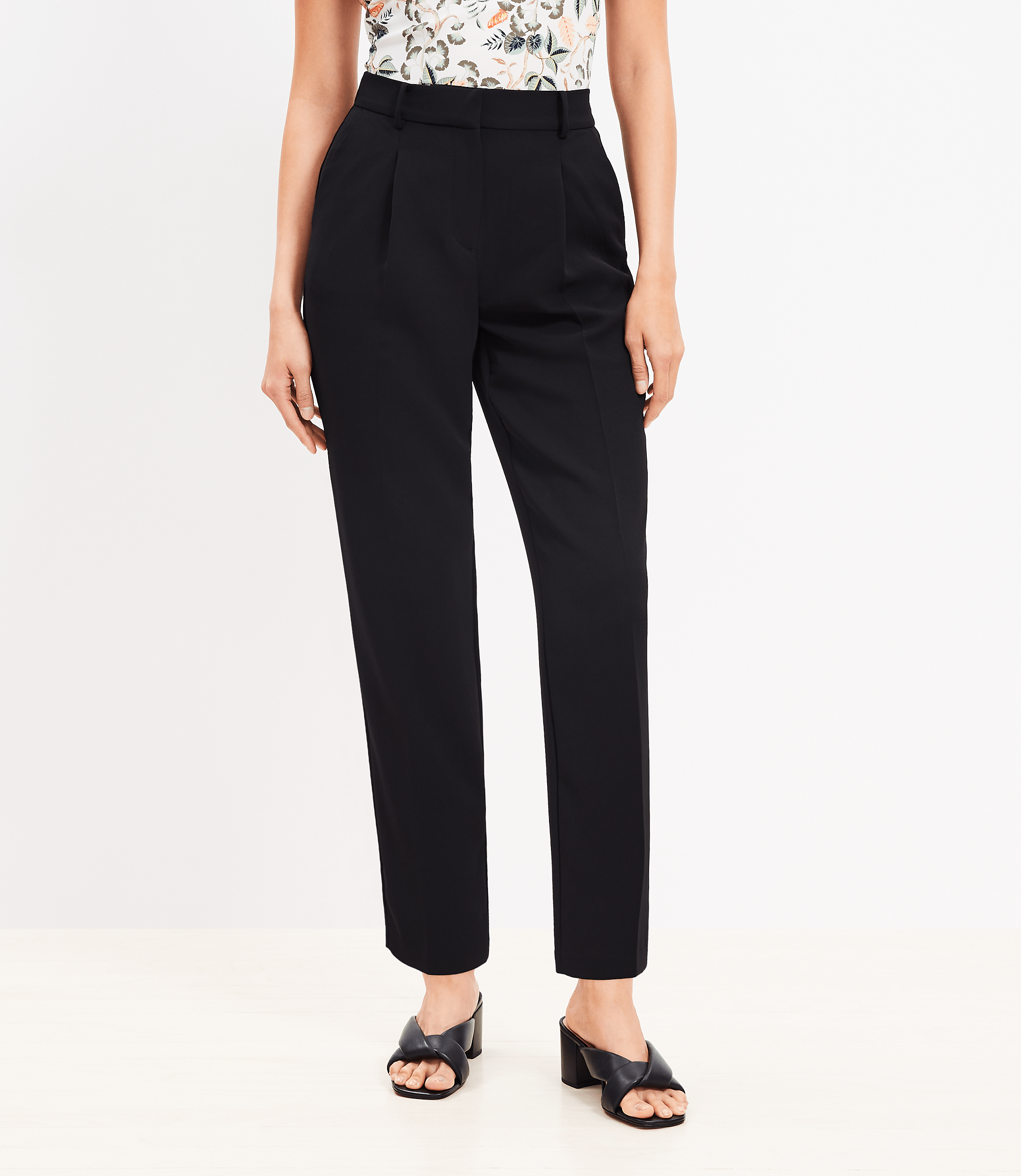 Tall Pleated Tapered Pants in Crepe