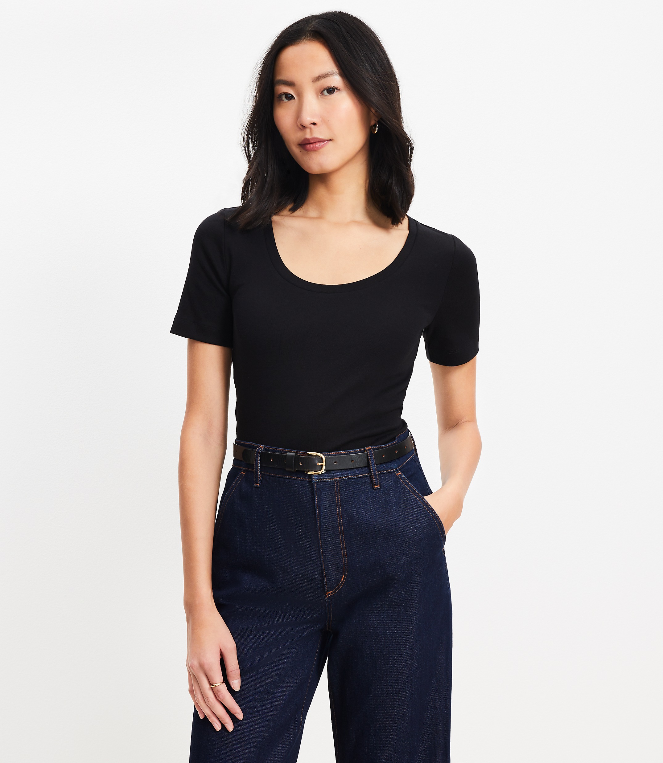 Ribbed Scoop Neck Tee
