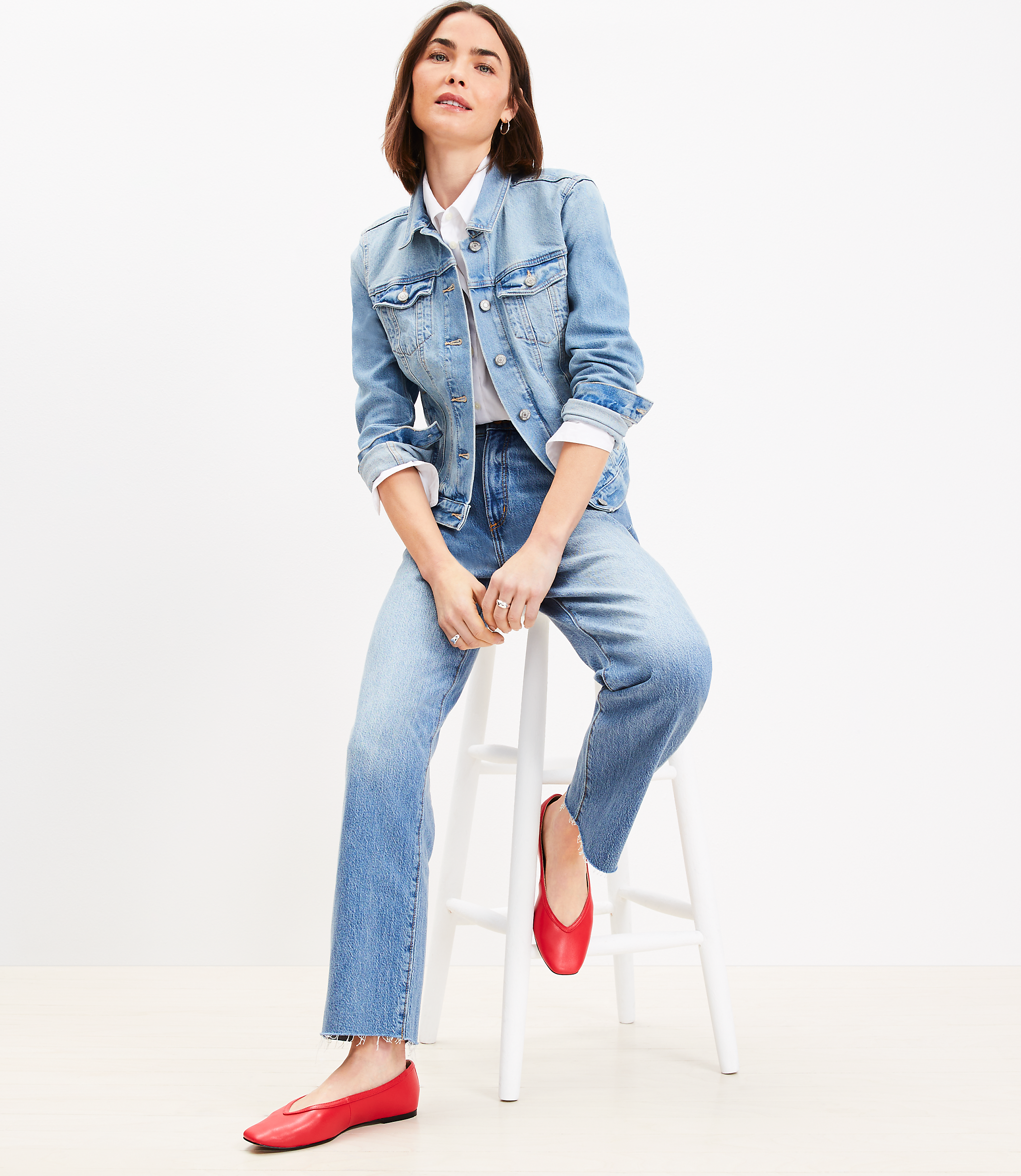 Petite Fresh Cut High Rise Straight Jeans in Light Vintage Wash