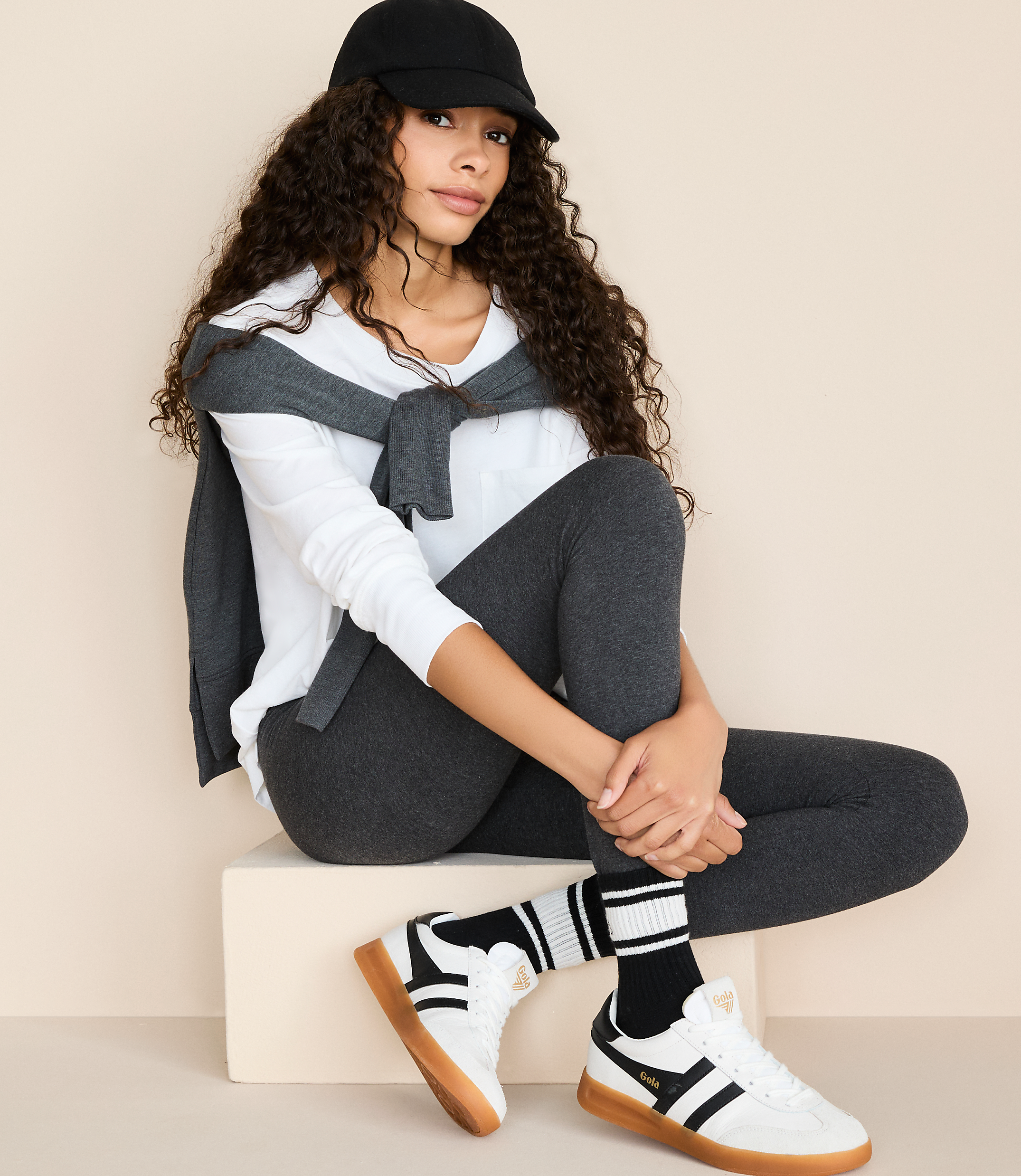 Lou & Grey High Rise Essential Leggings