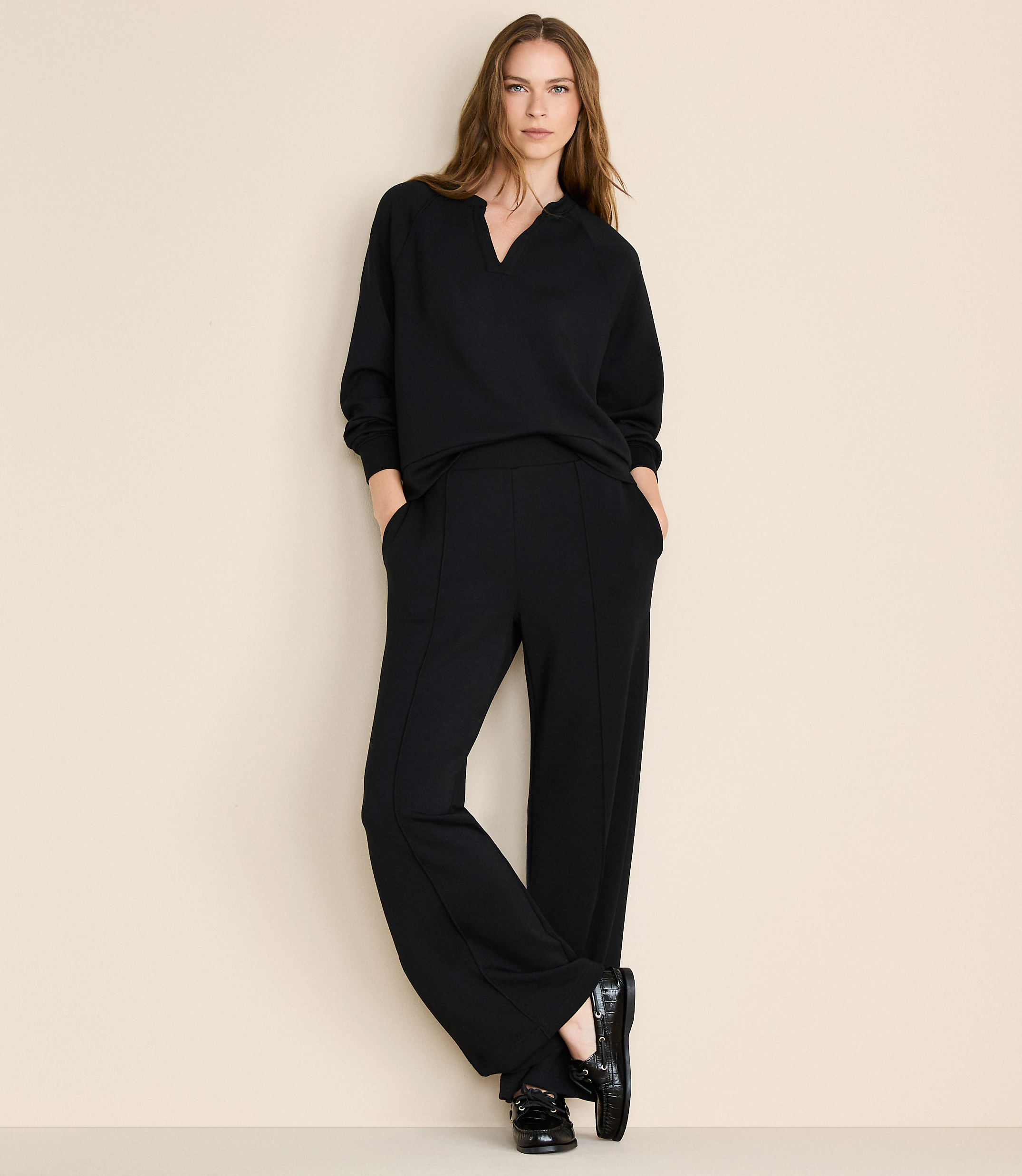 Lou & Grey Scubasoft Pintucked Wide Leg Pants