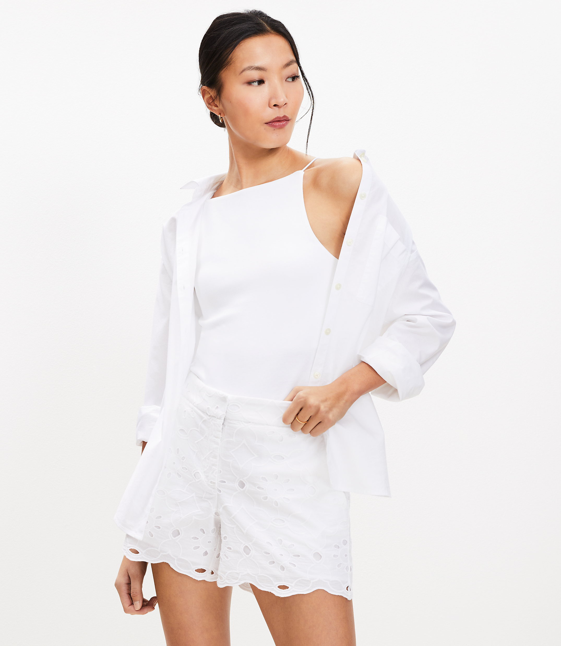 Riviera Shorts in Eyelet