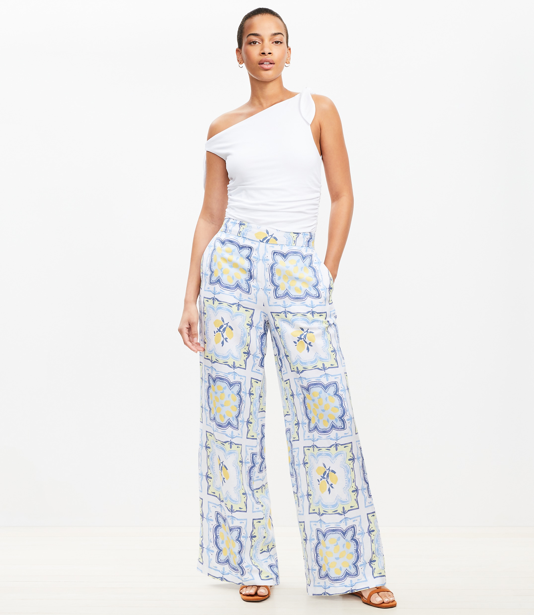 Petite Lemon Pull On Wide Leg Pants in Linen Blend