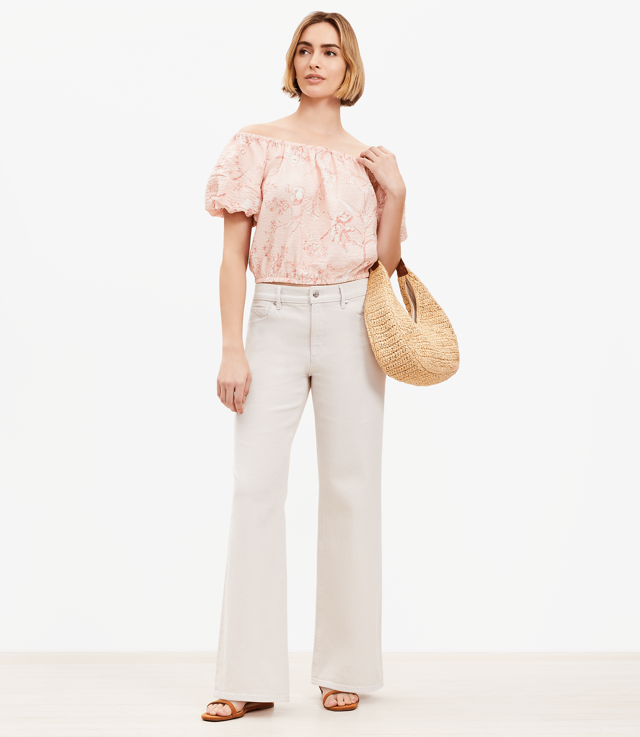 Mid Rise Wide Leg Jeans in Washed Pink