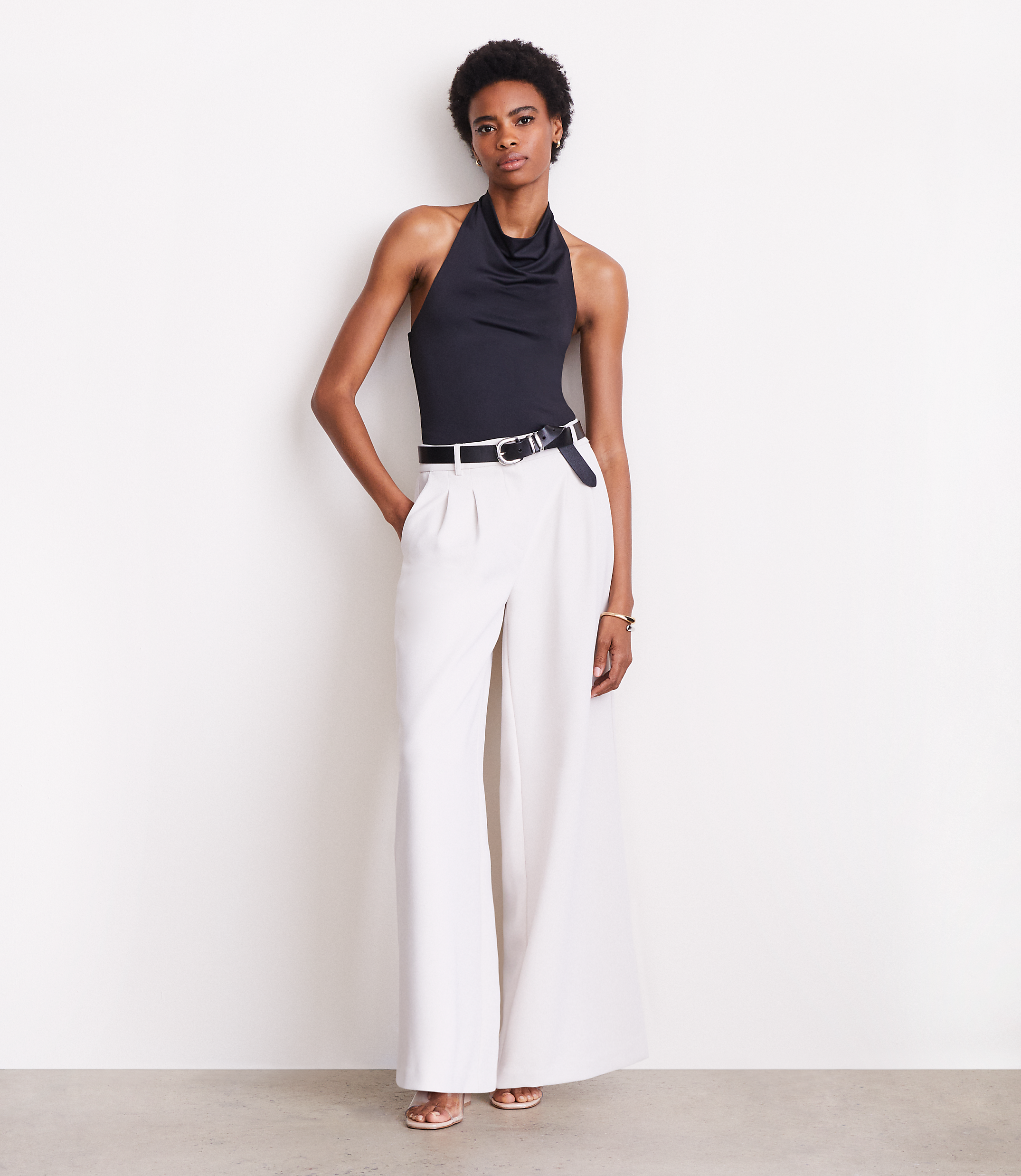 LOFT Versa 360 Knit Halter Top