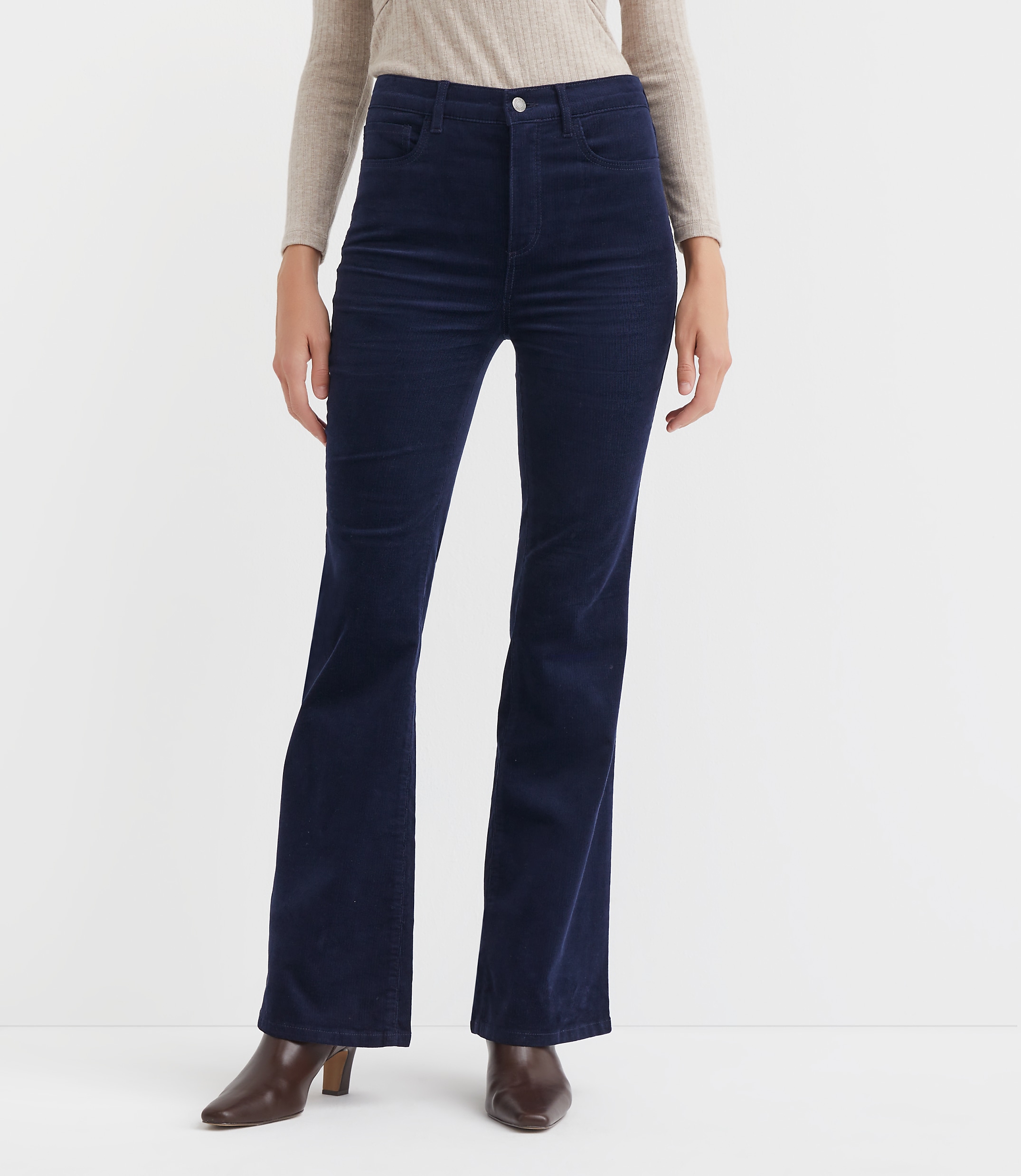 Petite Curvy Slim Flare Pants in Corduroy