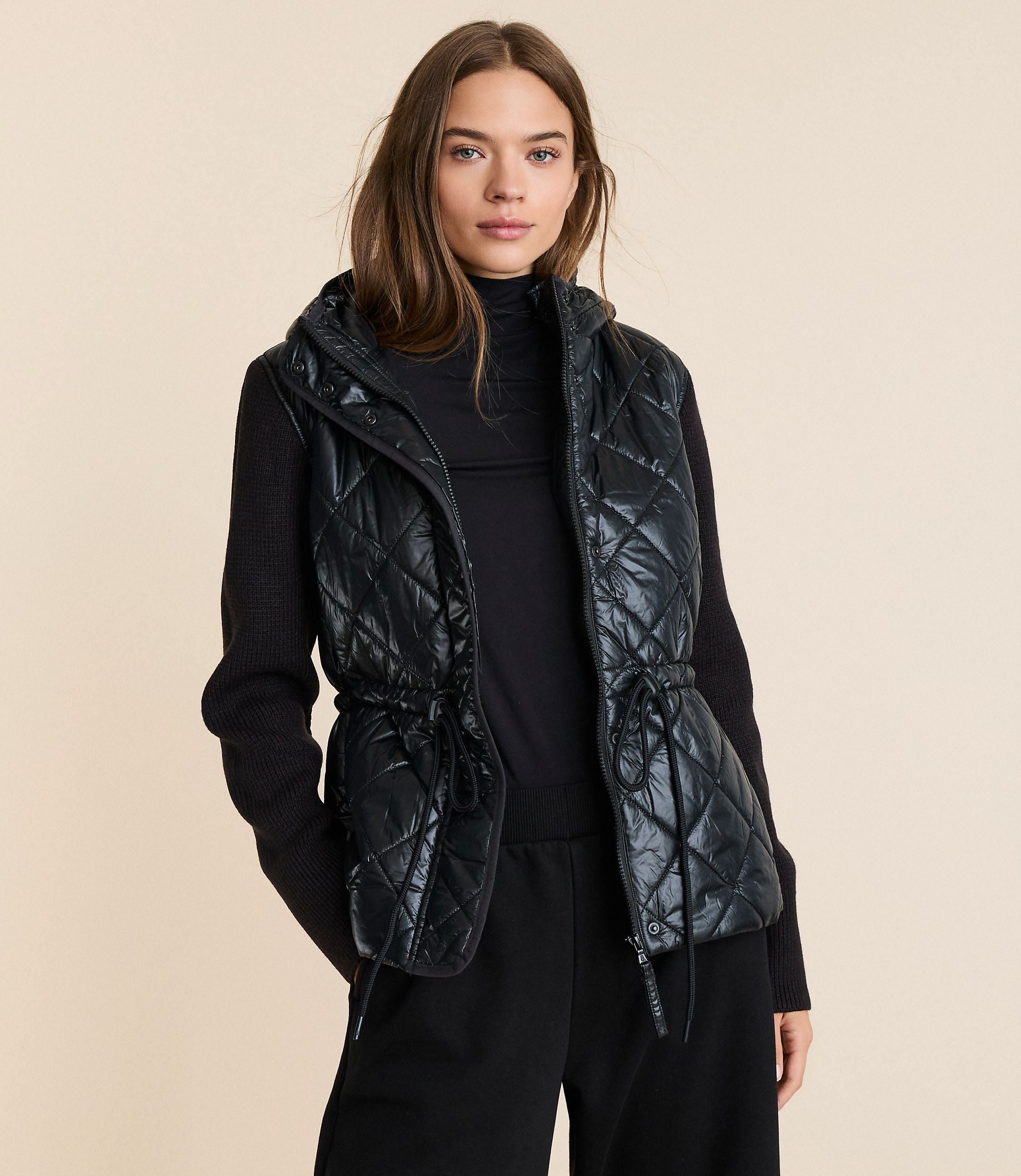 Lou & Grey Drawstring Puffer Jacket