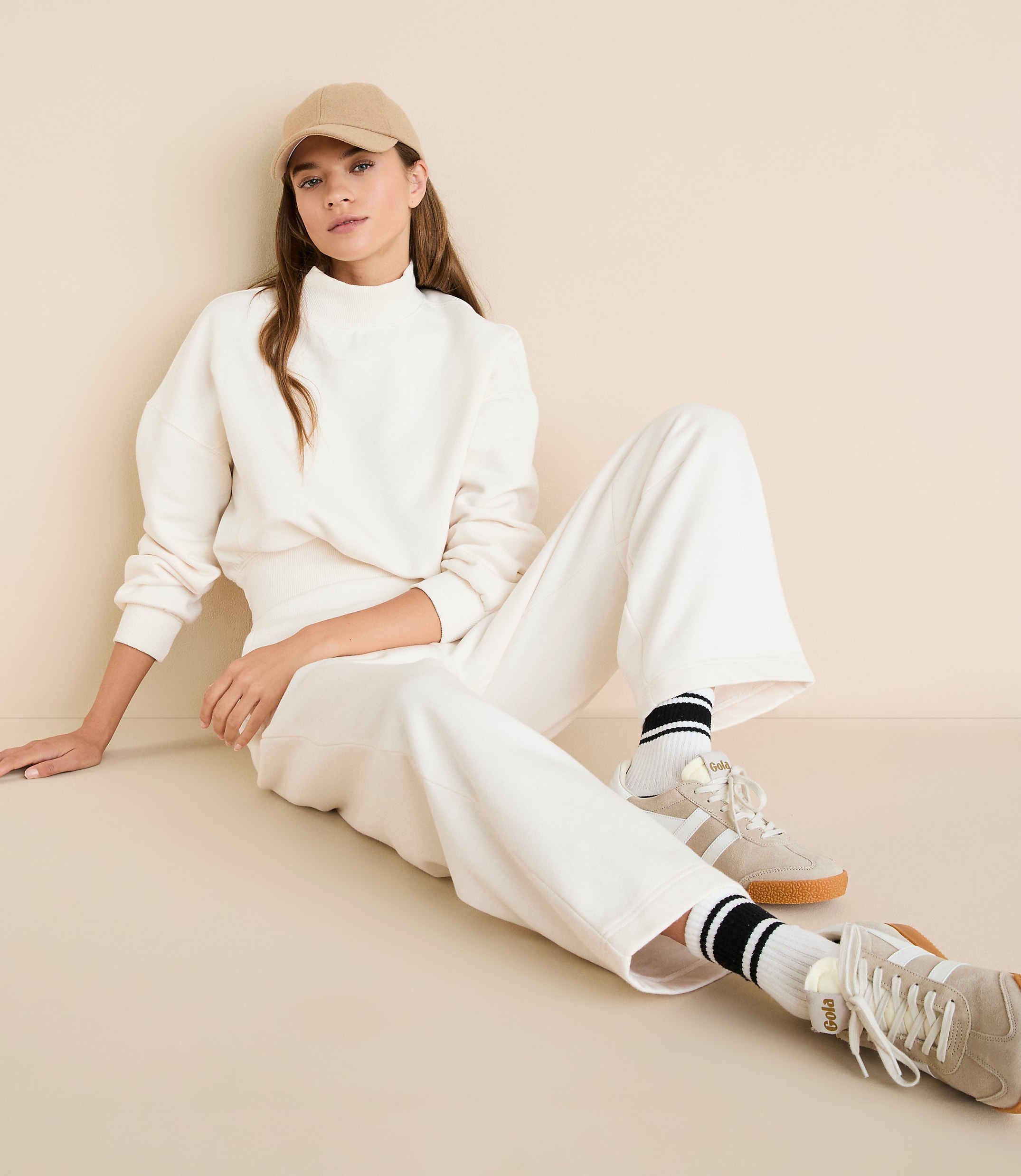 Lou & Grey Elite Fleece Mock Neck Sweatshirt