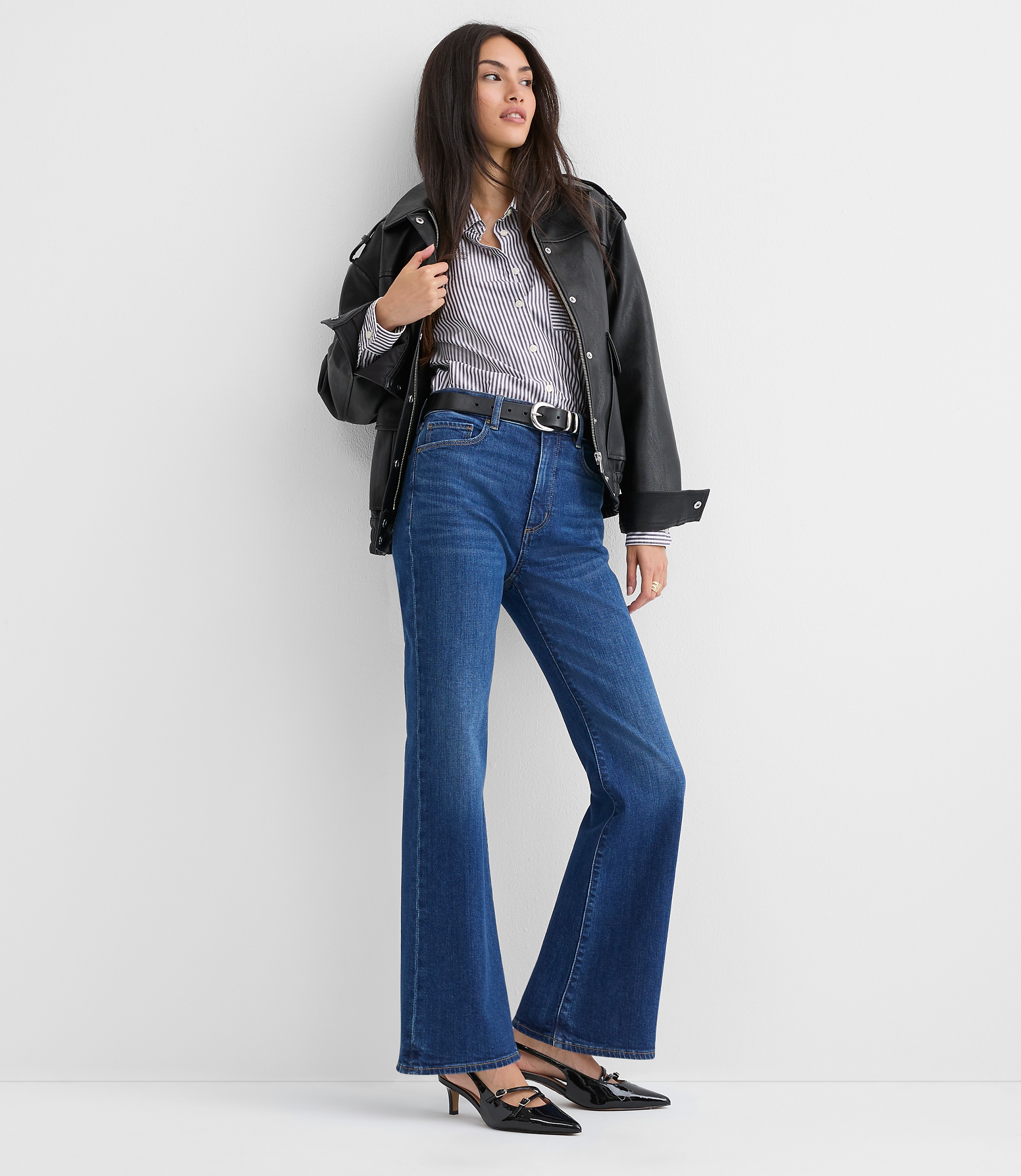 High Rise Relaxed Flare Jeans in Medium Wash