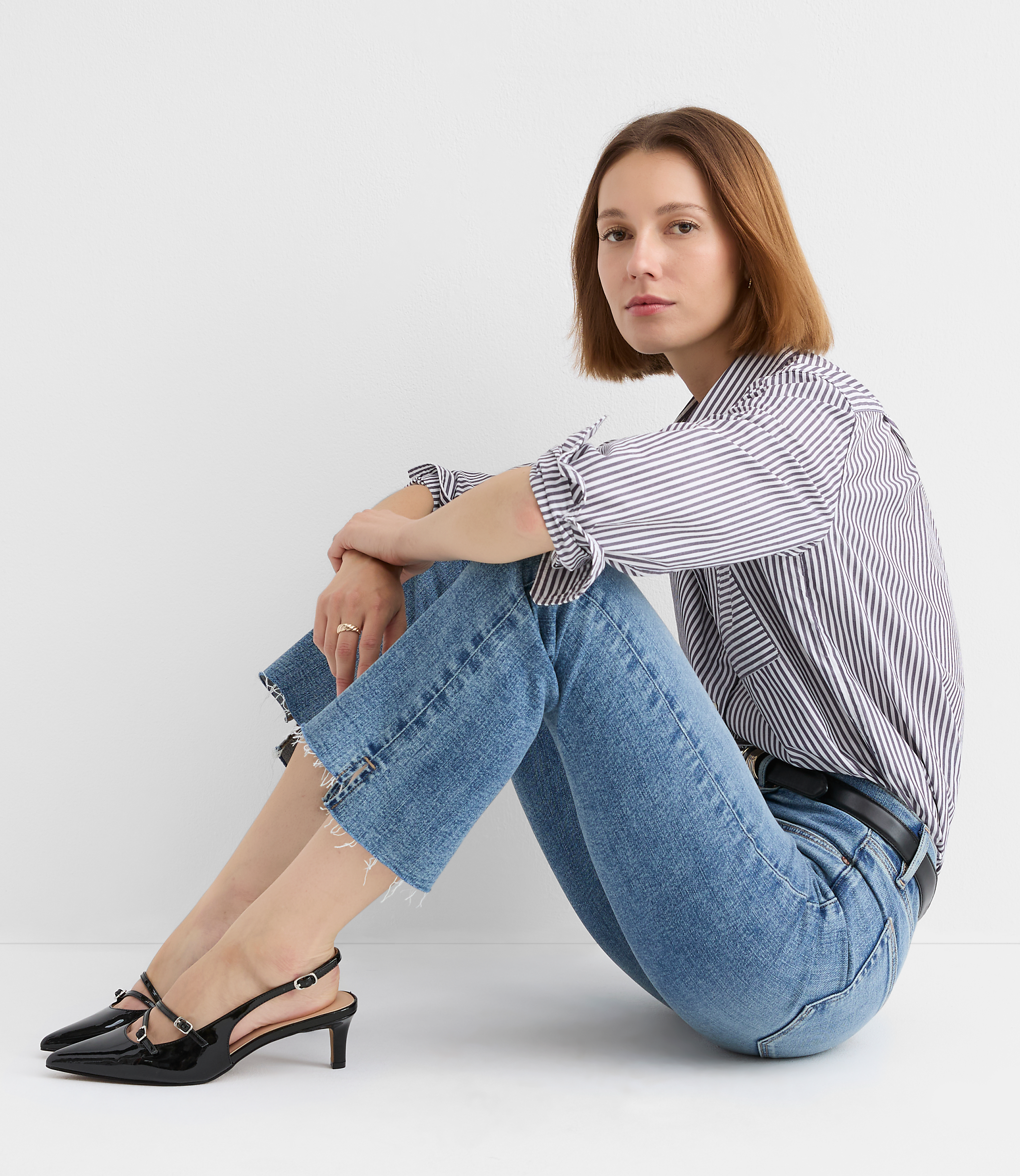 Step Hem High Rise Kick Crop Jeans in Classic Mid Wash