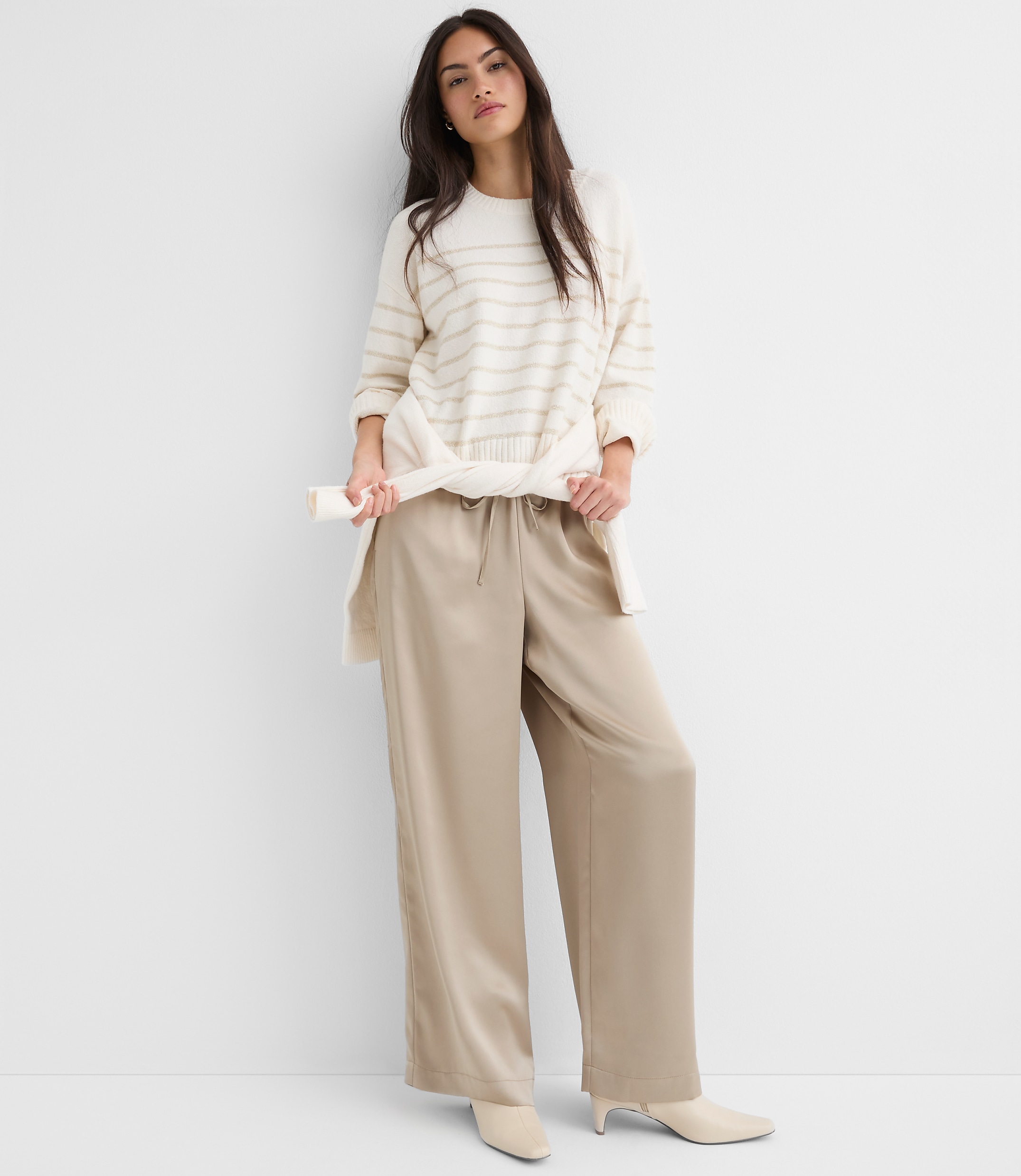 Sawyer Pull On Pants in Satin