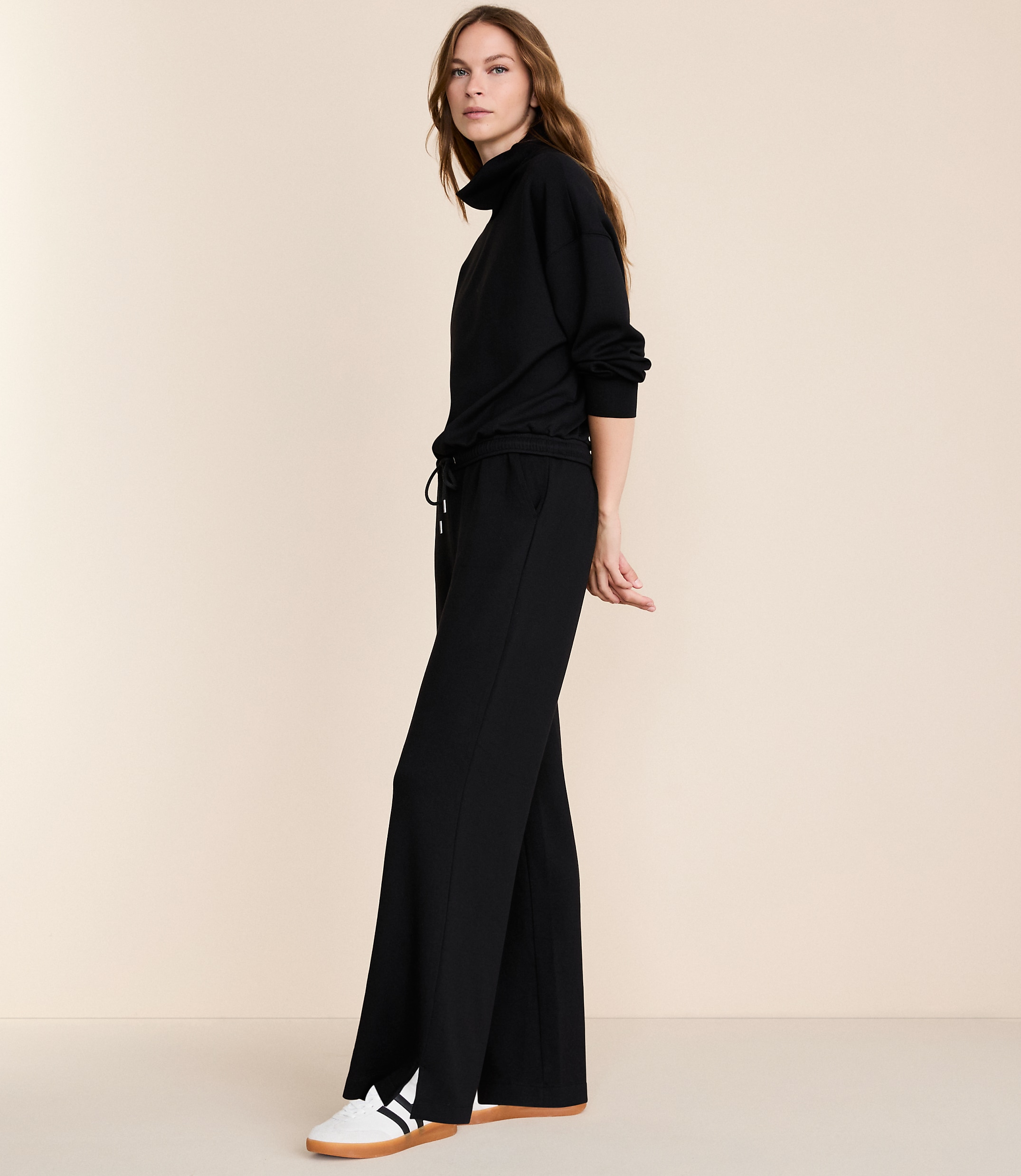 Lou & Grey Scubasoft Side Slit Straight Leg Pants