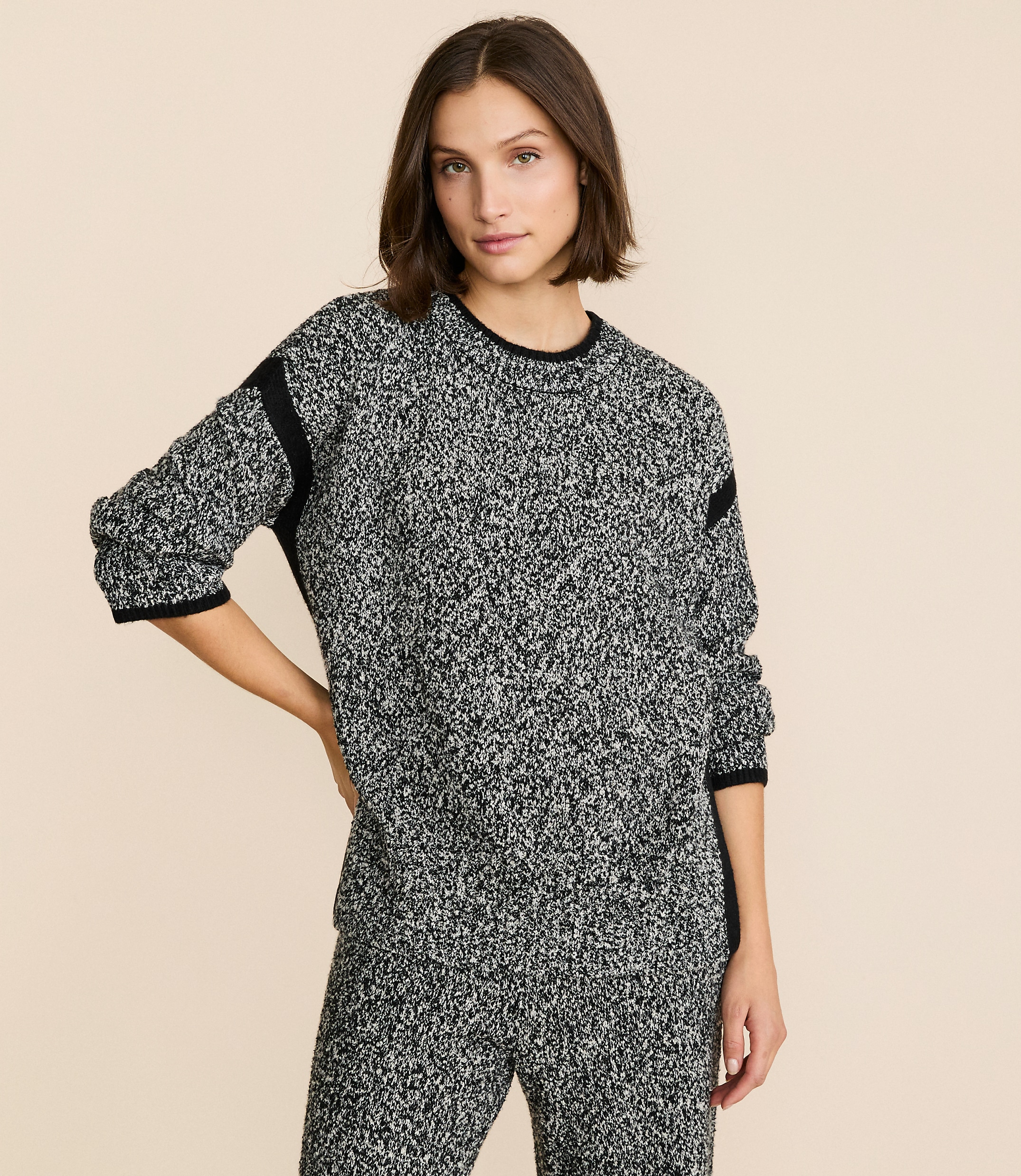 Petite Lou & Grey Colorblock Wide Sleeve Sweater