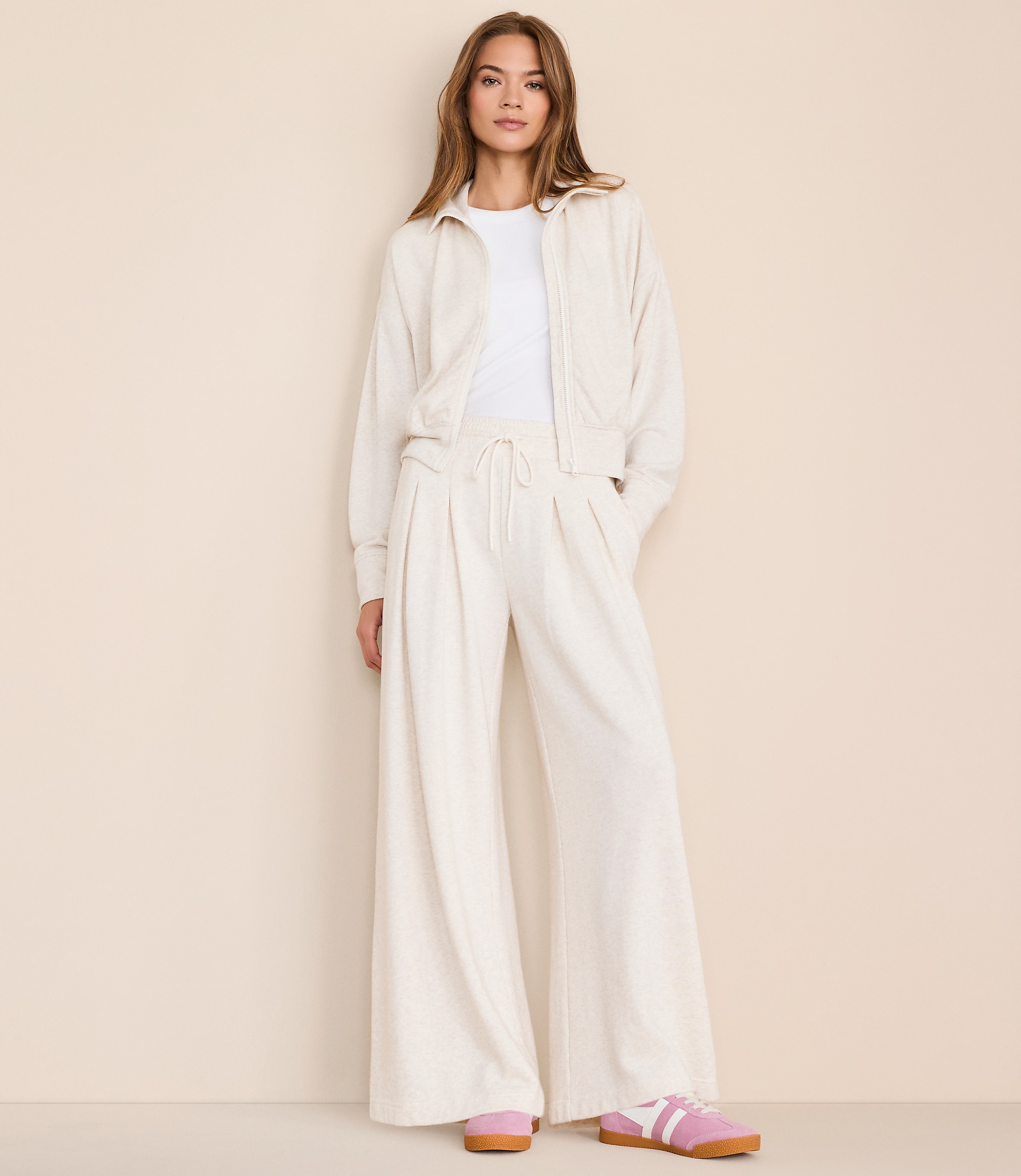 Lou & Grey Heathered Cozy Cotton Pleated Wide Leg Pants