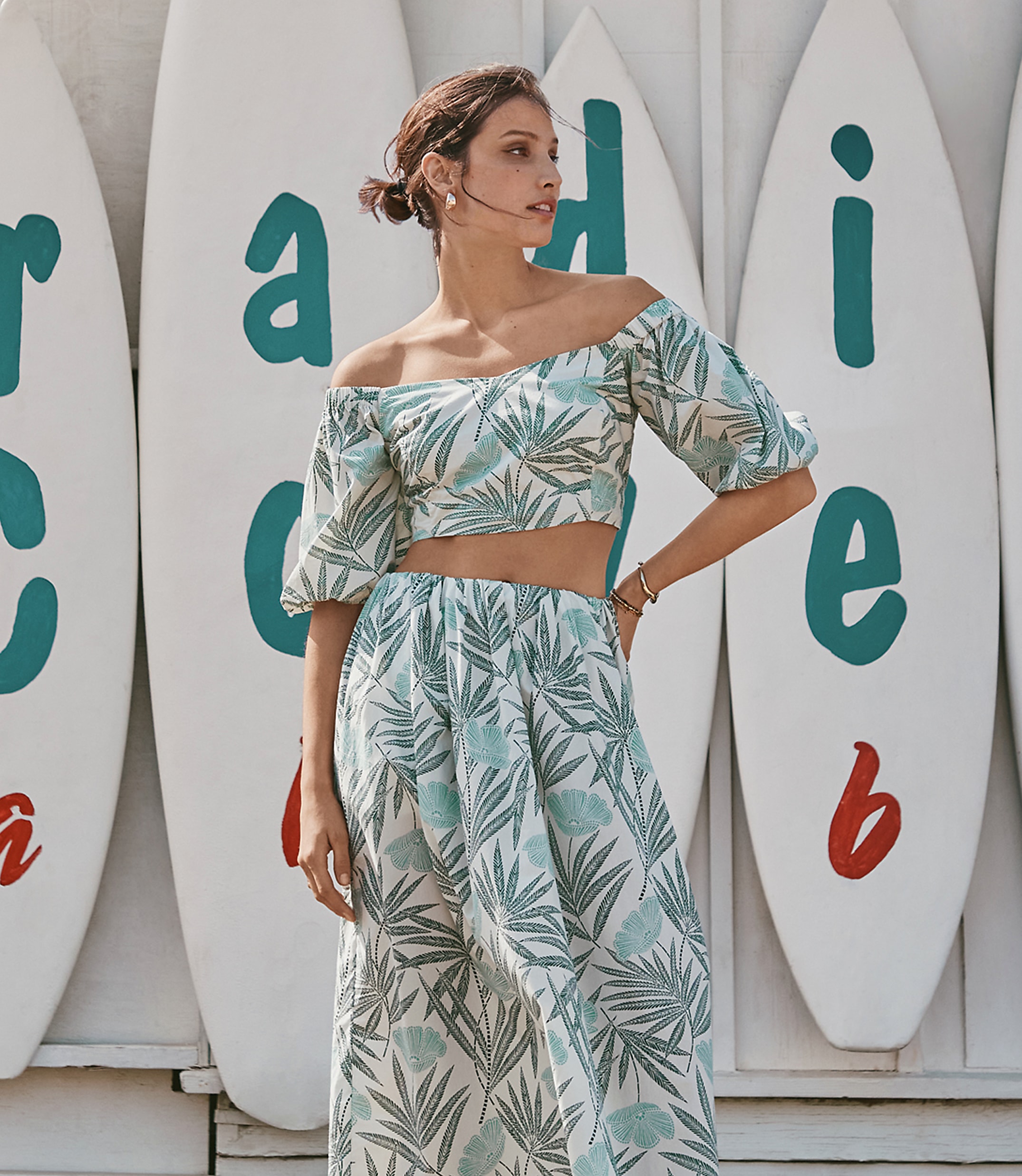 LOFT Beach Palm Poplin Puff Sleeve Crop Top