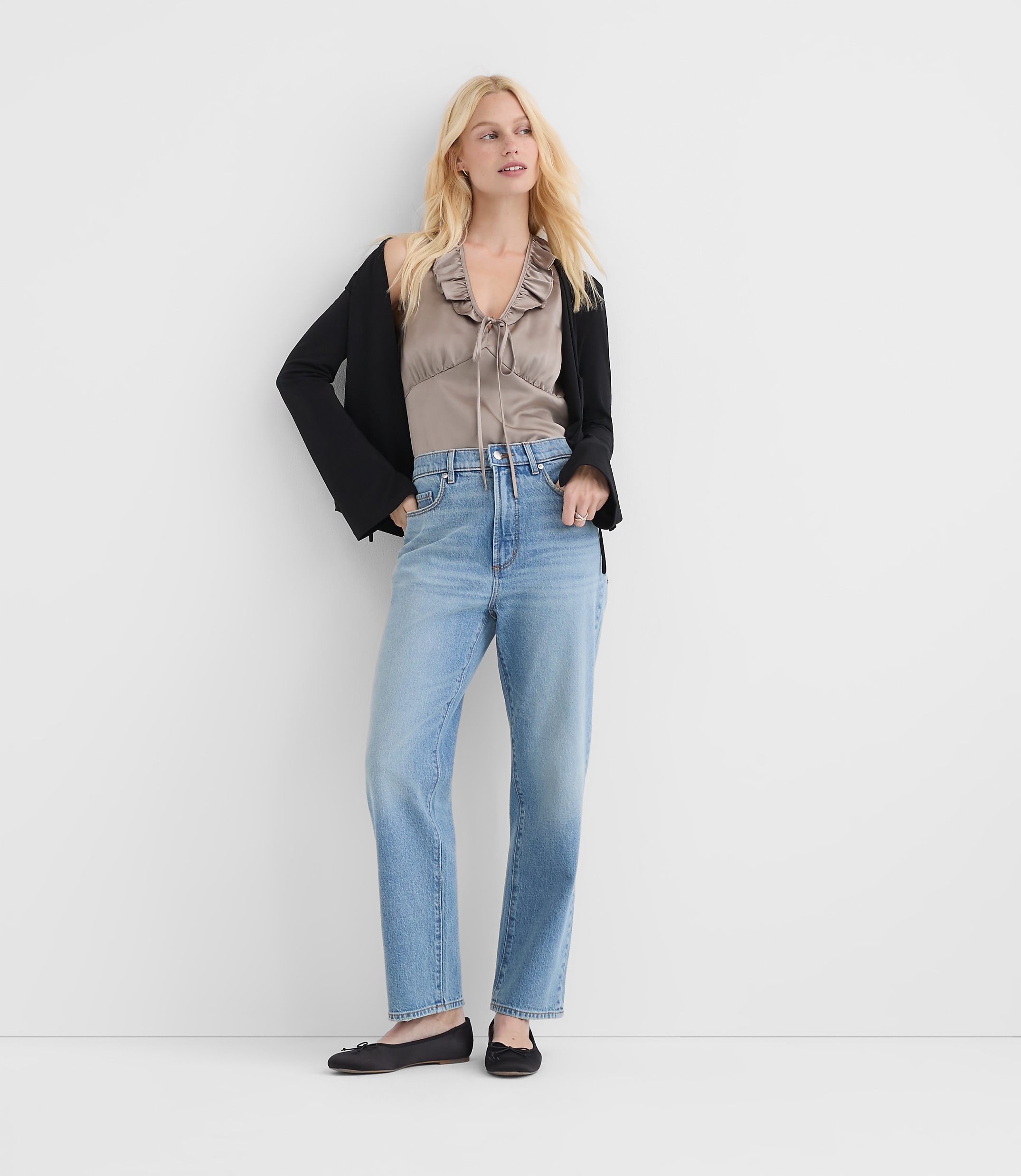 Rivete Tall High Rise Straight Jeans in Aura Wash