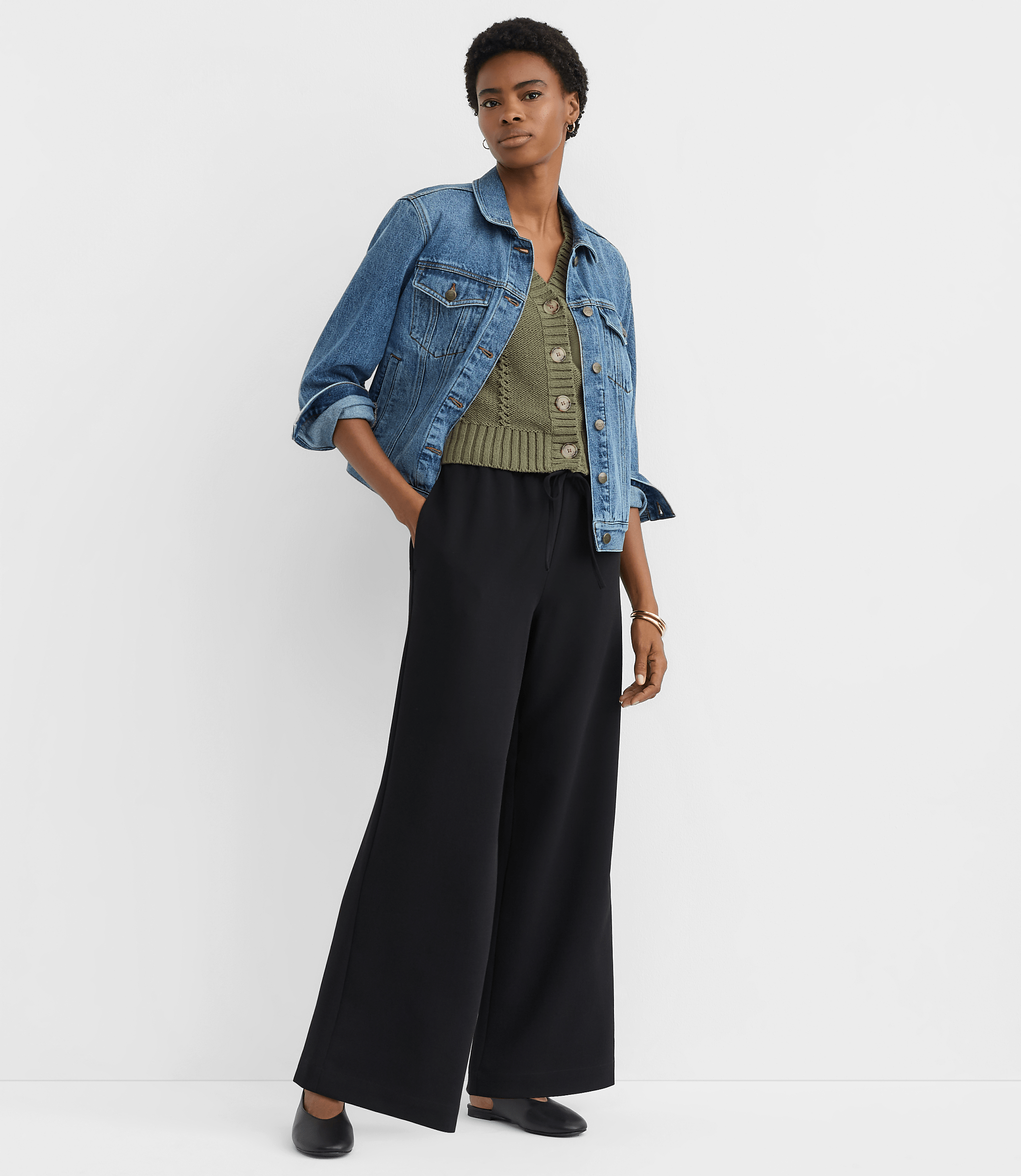 Petite Sawyer Pull On Pants in Textured Crepe