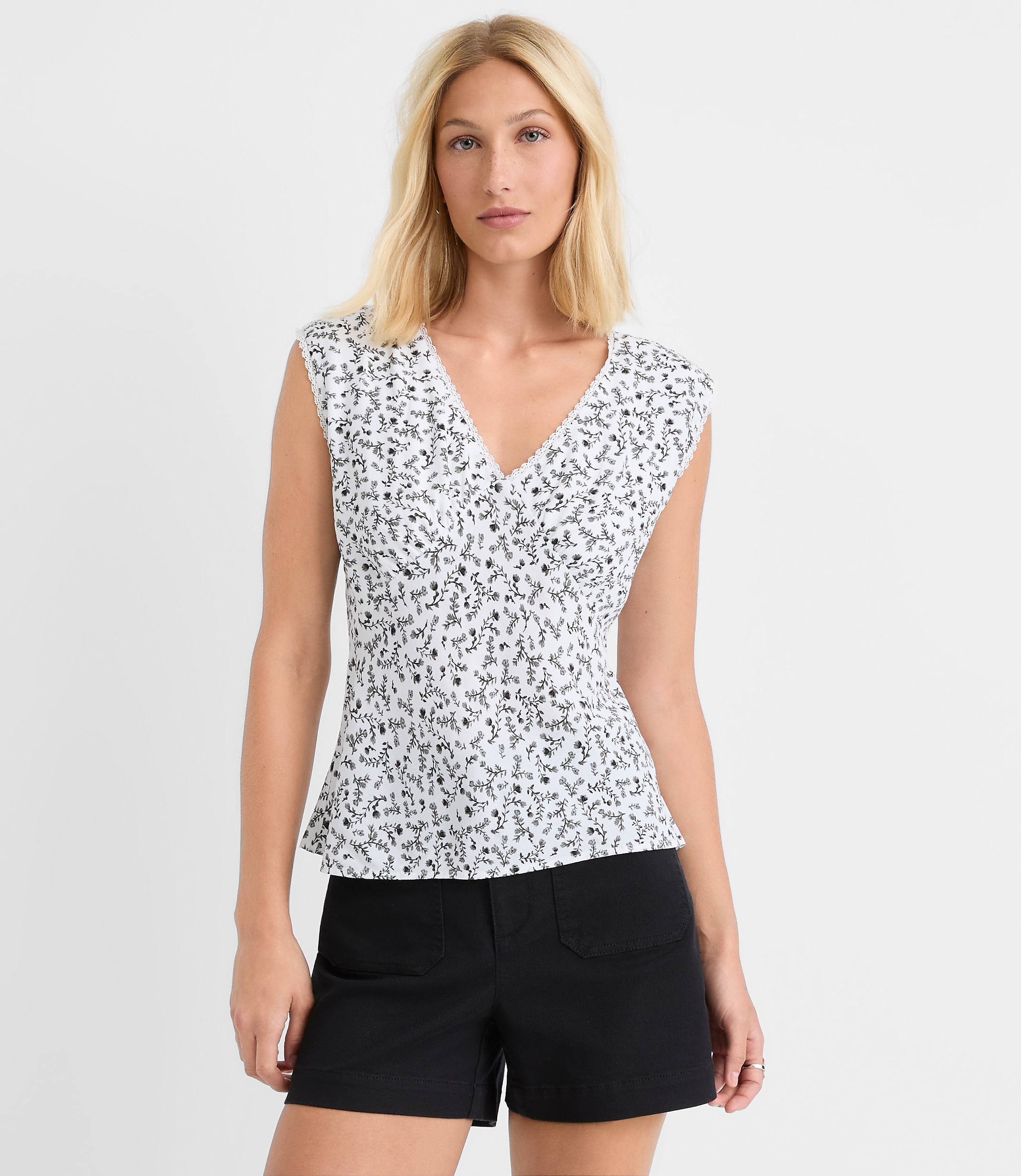 Floral Lace Trim Cap Sleeve Top