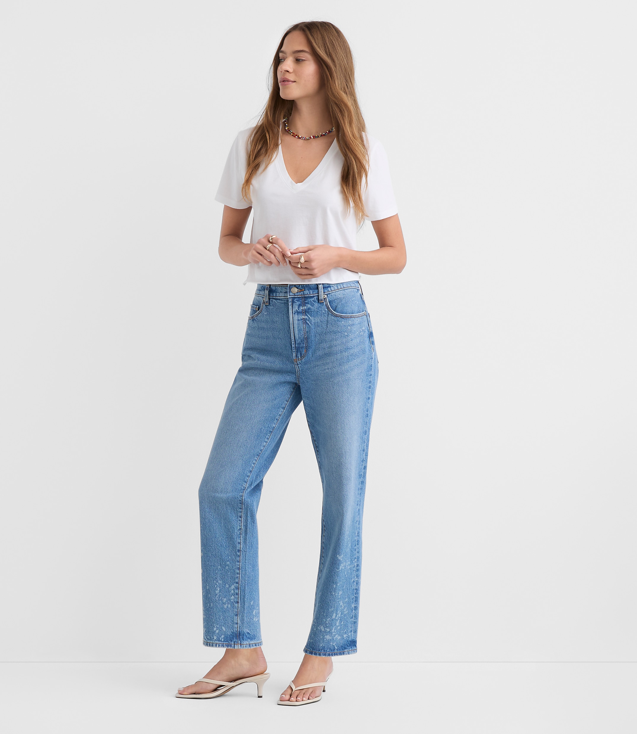 Rivete High Rise Straight Jeans in Bleach Out Wash