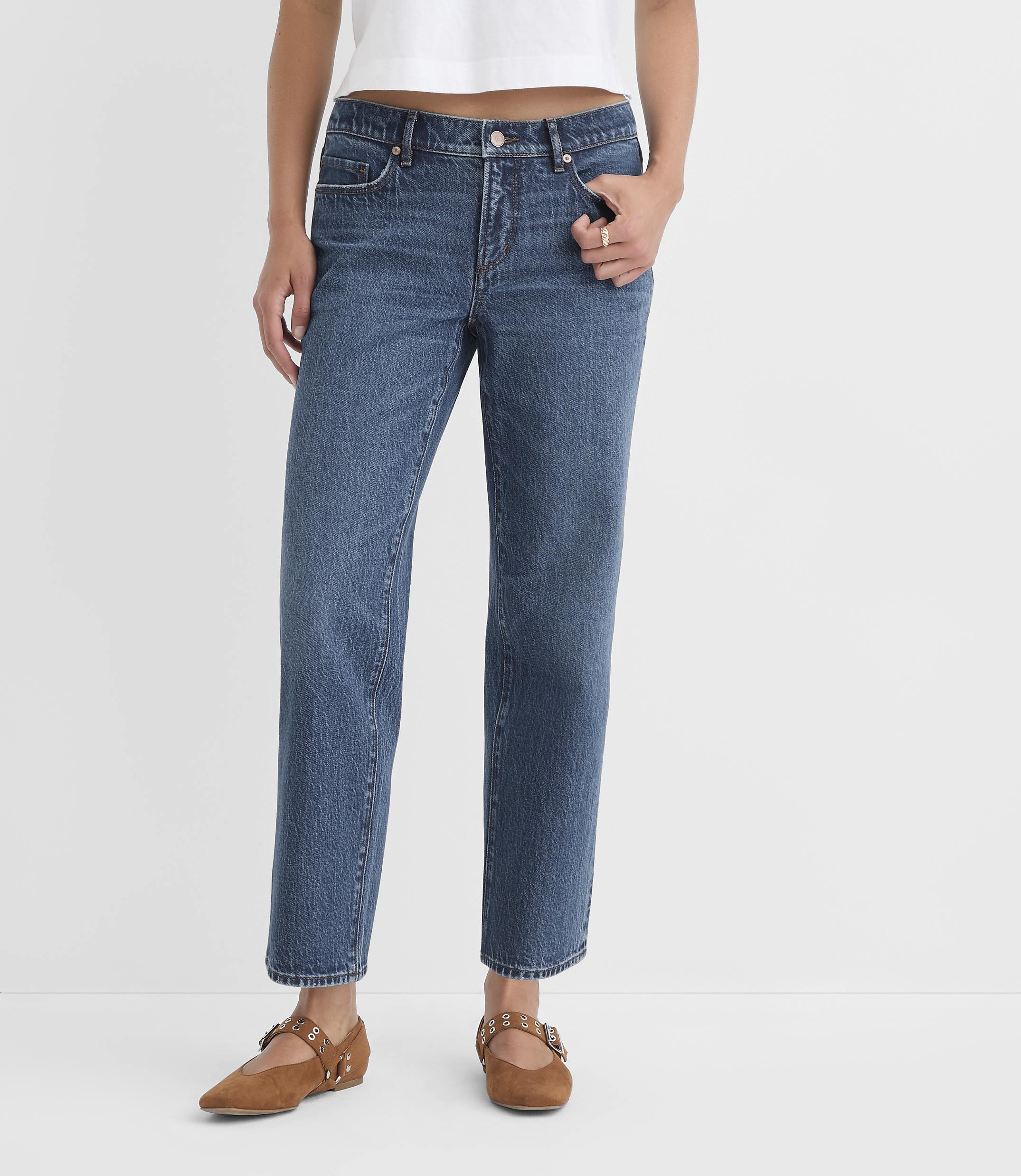 Rivete Petite Curvy Low Rise Straight Jeans in Medium Original Enzyme Wash