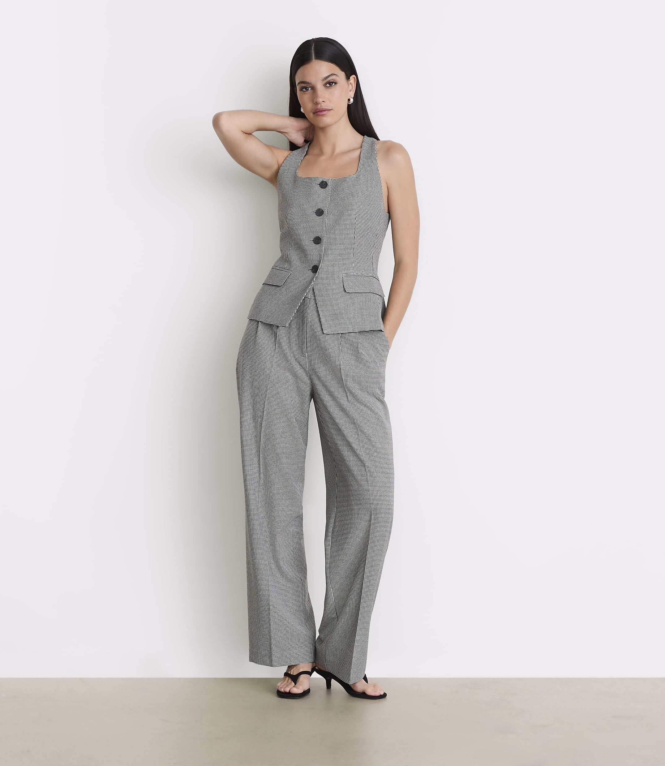 Petite LOFT Versa Seasonless Stretch Halter Vest in Mini Houndstooth