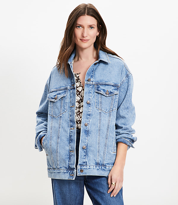 Petite Oversized Denim Trucker Jacket in Light Wash Indigo