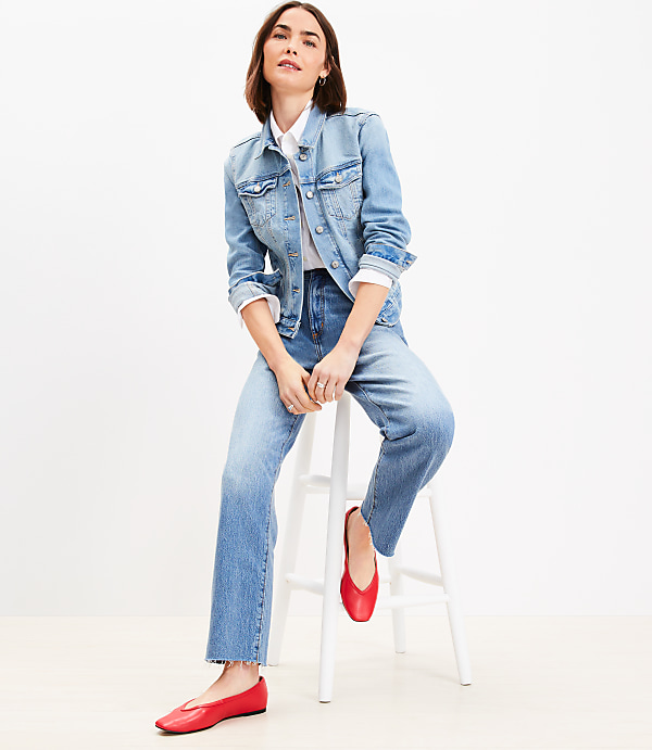 Fresh Cut High Rise Straight Jeans in Light Vintage Wash