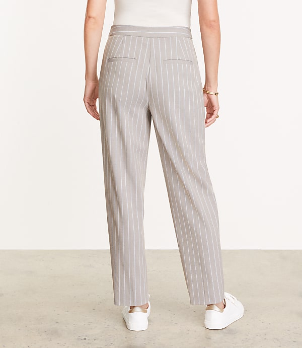 Petite LOFT Versa Seasonless Stretch Double Pleat Taper Pant in Stripe