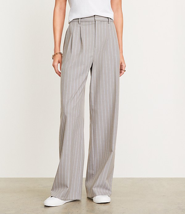 Petite LOFT Versa Seasonless Stretch Double Pleat Wide Leg Pant in Stripe