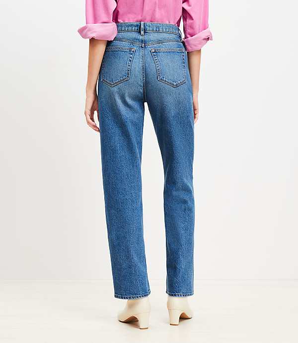 Pearlized High Rise Straight Jeans in Authentic Vintage Mid Wash