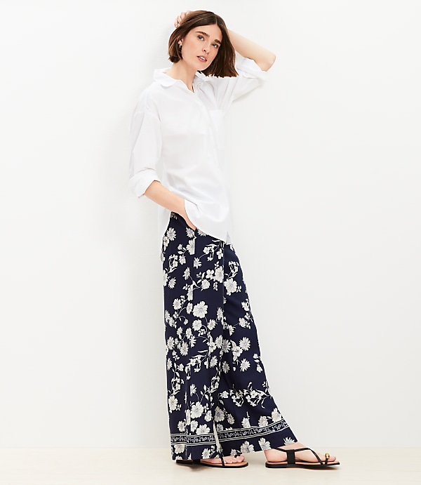 Fluid Pull On Wide Leg Pants in Floral
