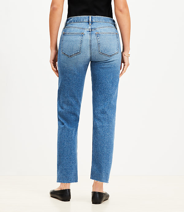 Curvy Fresh Cut Mid Rise Slim Jeans in Bright Vintage Wash
