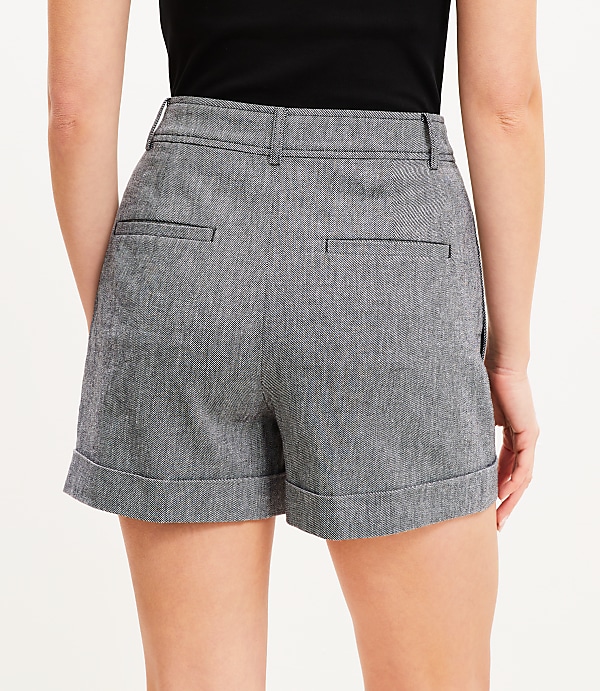 Curvy Cuffed Shorts in Cotton Linen