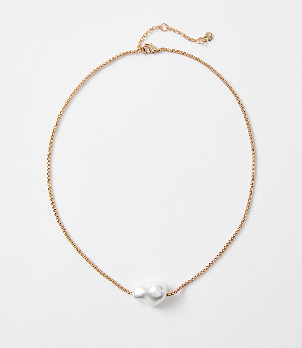 Pearlized Pendant Necklace