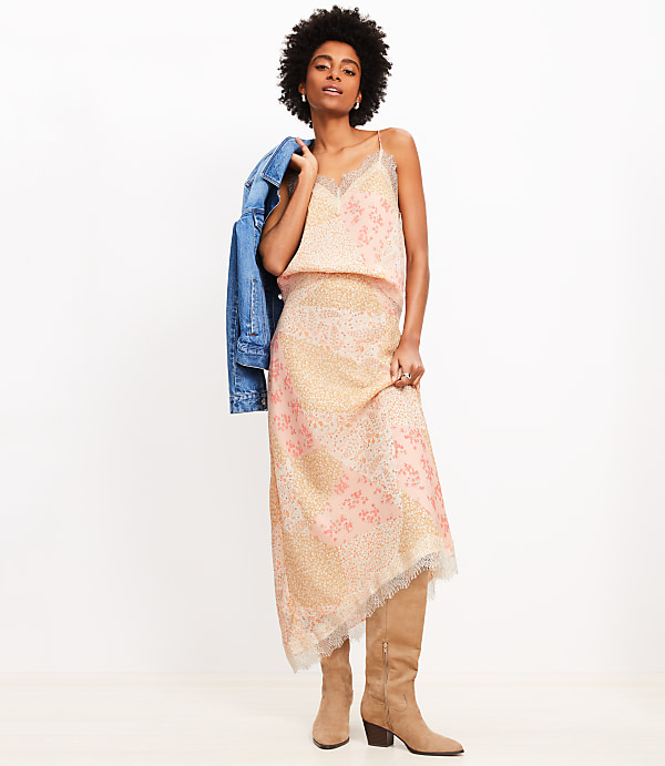 Petite Floral Lace Trim V-Neck Cami