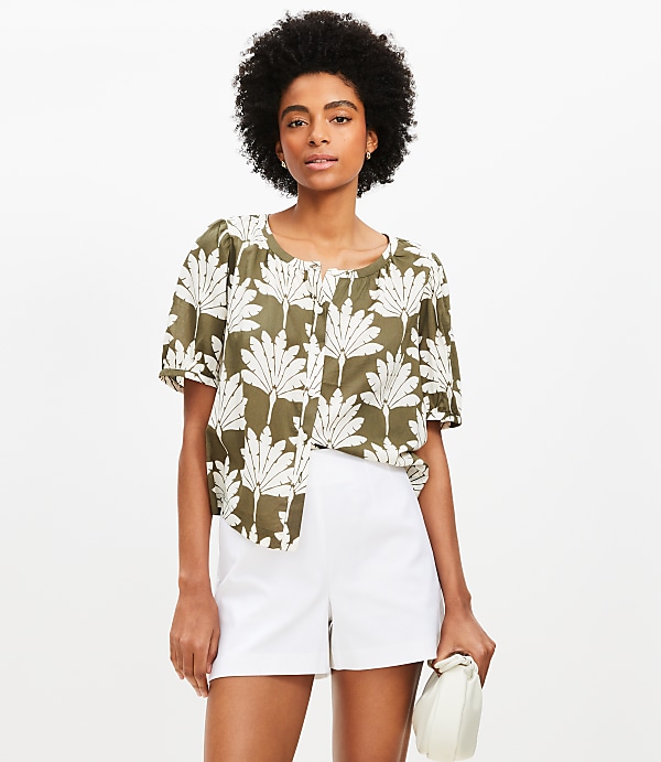 Petite Textured Darted Side Zip Shorts