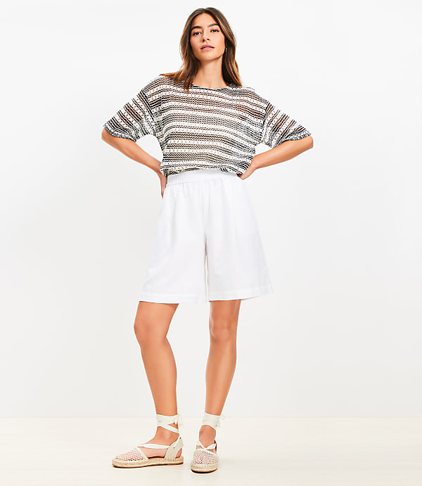 Petite Pull On Bermuda Shorts in Linen Cotton
