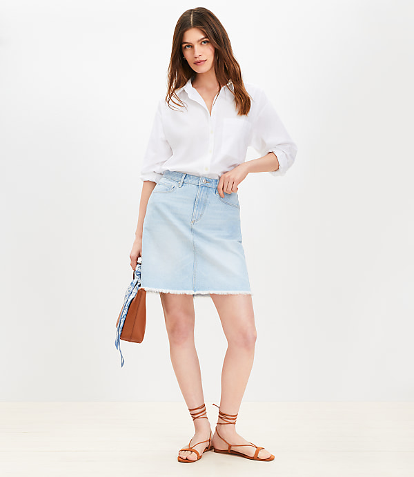 Frayed Denim Mini Skirt in Light Wash Indigo