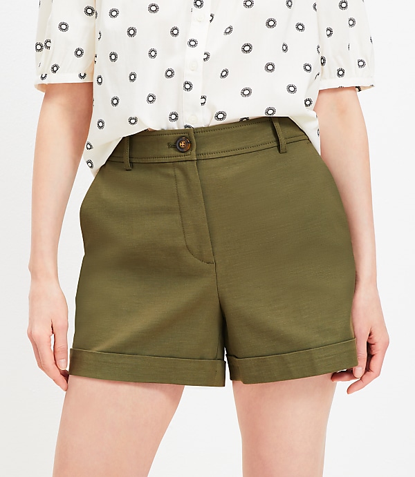 Curvy Cuffed Shorts in Doubleweave
