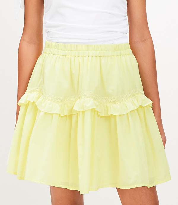 Lace Trim Ruffle Mini Skirt