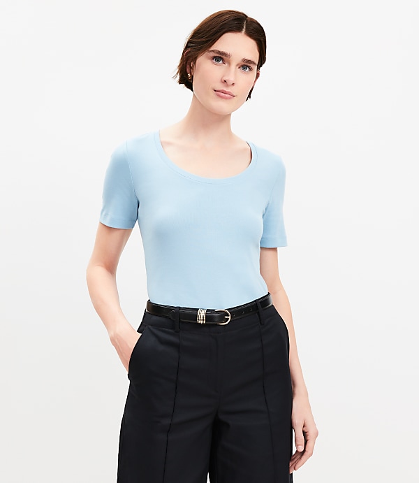 Ribbed Scoop Neck Tee