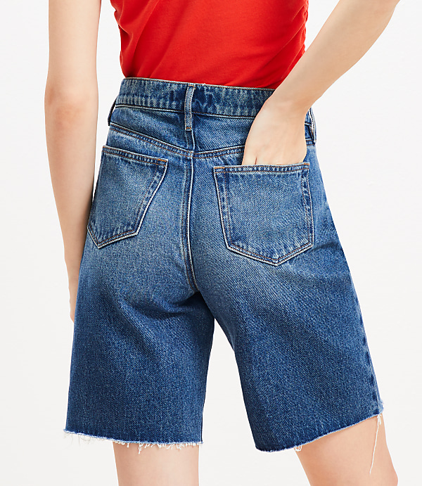 Petite Denim Bermuda Shorts in Vintage Dark Wash