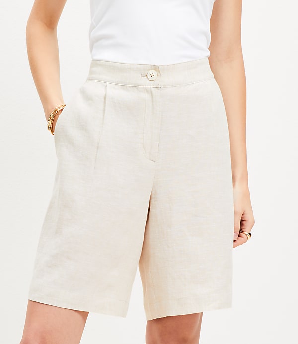 Bermuda Shorts in Linen